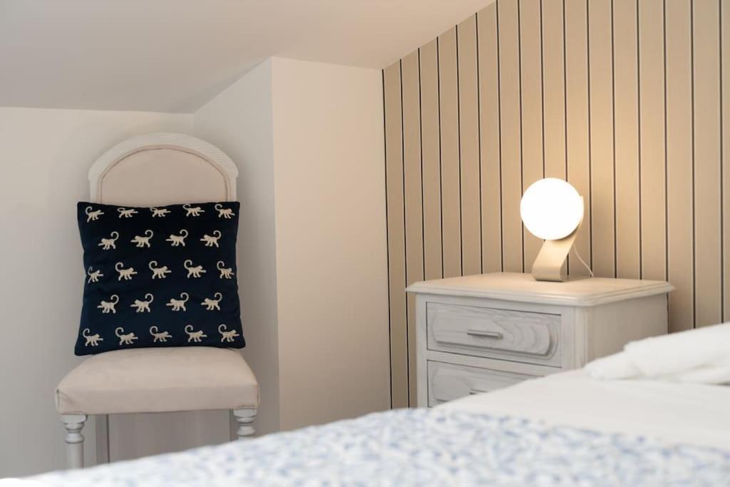 Sunset Terrace - Beachfront Apartment With Private Parking Nazare Luaran gambar
