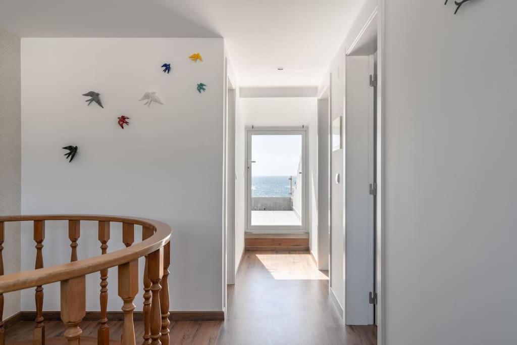 Sunset Terrace - Beachfront Apartment With Private Parking Nazare Luaran gambar