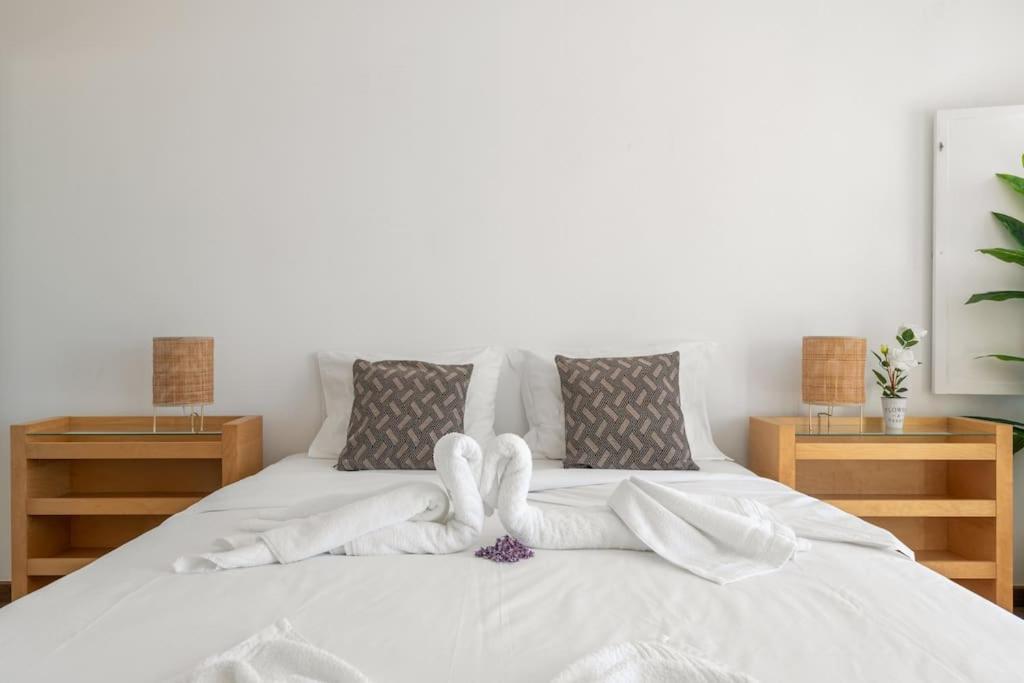 Sunset Terrace - Beachfront Apartment With Private Parking Nazare Luaran gambar
