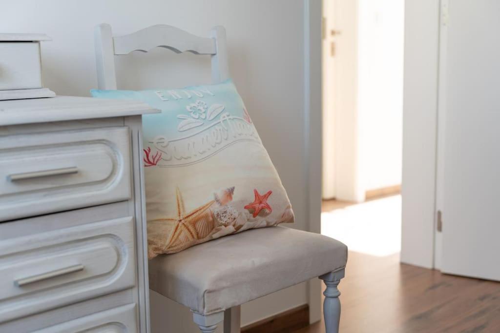 Sunset Terrace - Beachfront Apartment With Private Parking Nazare Luaran gambar
