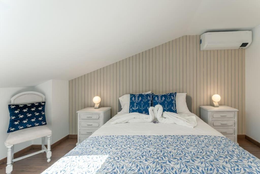 Sunset Terrace - Beachfront Apartment With Private Parking Nazare Luaran gambar