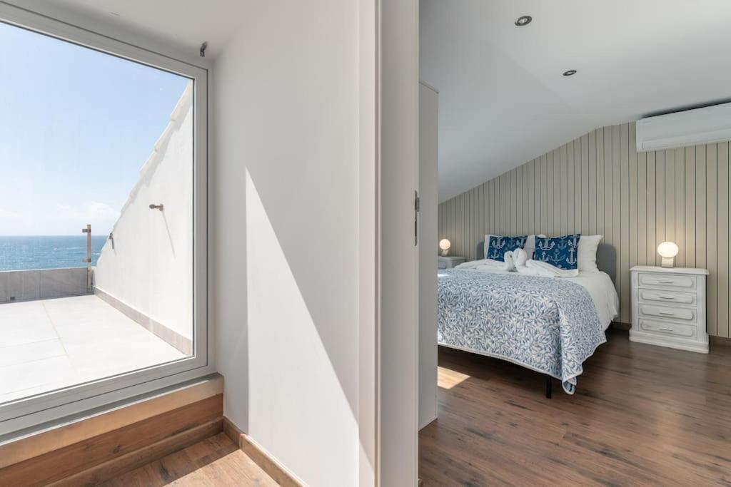 Sunset Terrace - Beachfront Apartment With Private Parking Nazare Luaran gambar
